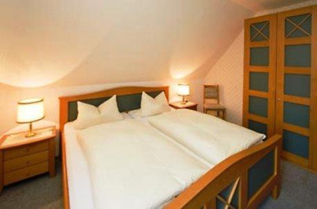 Hotel Beningaburg Dornum Habitación foto